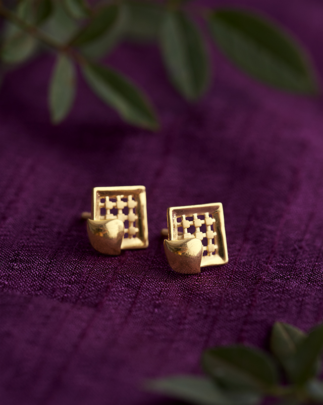 Gold Earrings 22 Karat Yellow Gold Yanvi 22KT Gold EARRING