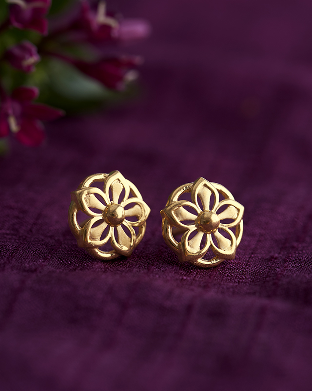 Gold Earrings 22 Karat Yellow Gold Saarya 22KT Gold EARRING