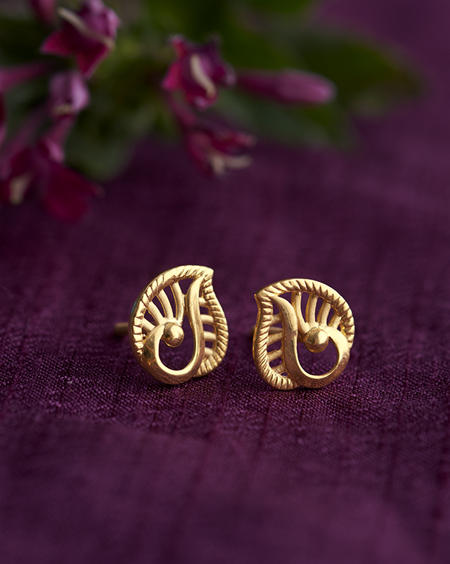 Yashvi 22KT Gold EARRING
