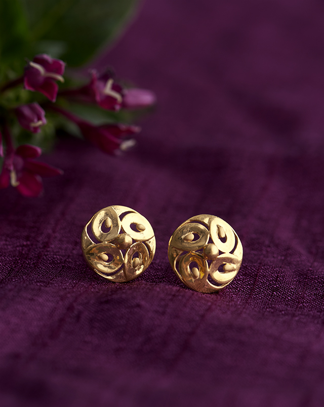 Gold Earrings 22 Karat Yellow Gold Rasika 22KT Gold EARRING