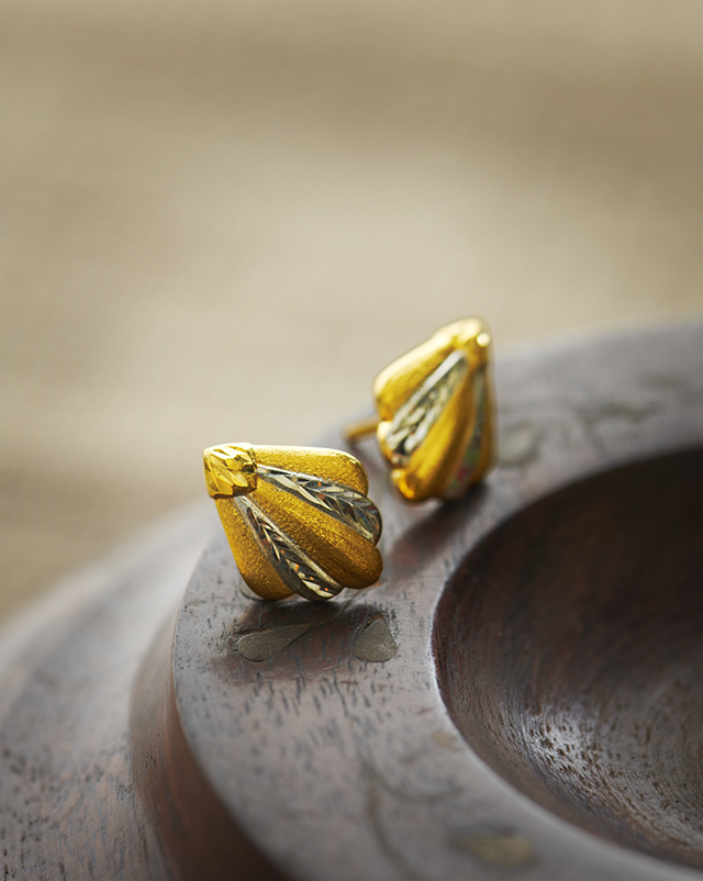Gold Earrings 22 Karat Yellow Gold Jeeya 22KT Yellow Gold Earrings
