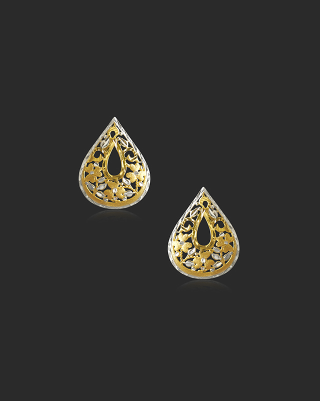 Aryahi 22KT Gold Earrings Aryahi 22KT Gold Earrings
