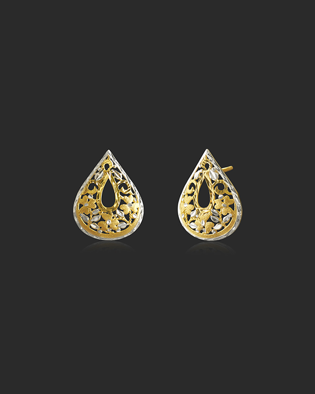 Aryahi 22KT Gold Earrings Aryahi 22KT Gold Earrings