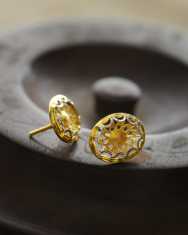Gold Earrings 22 Karat Yellow Gold Adriti 22KT Yellow Gold Earrings