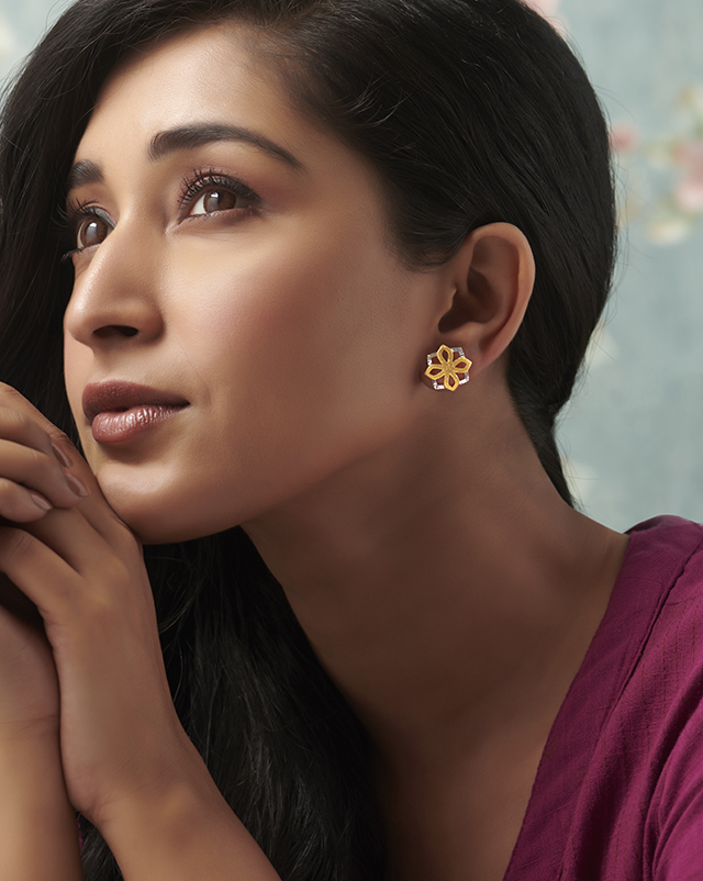 Keeva 22KT Gold Earrings