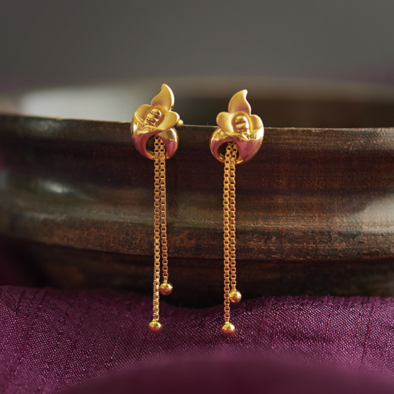 Simona 22KT Gold Earrings Simona 22KT Gold Earrings
