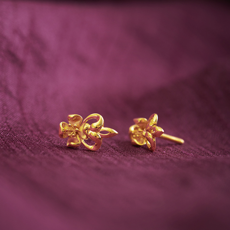 Laila 22KT Gold Earrings