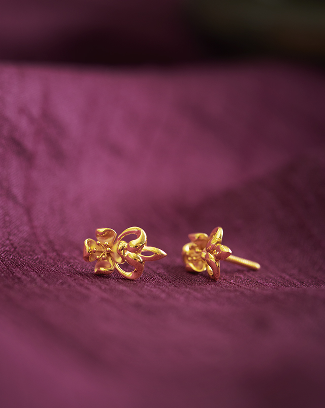 Laila 22KT Gold Earrings