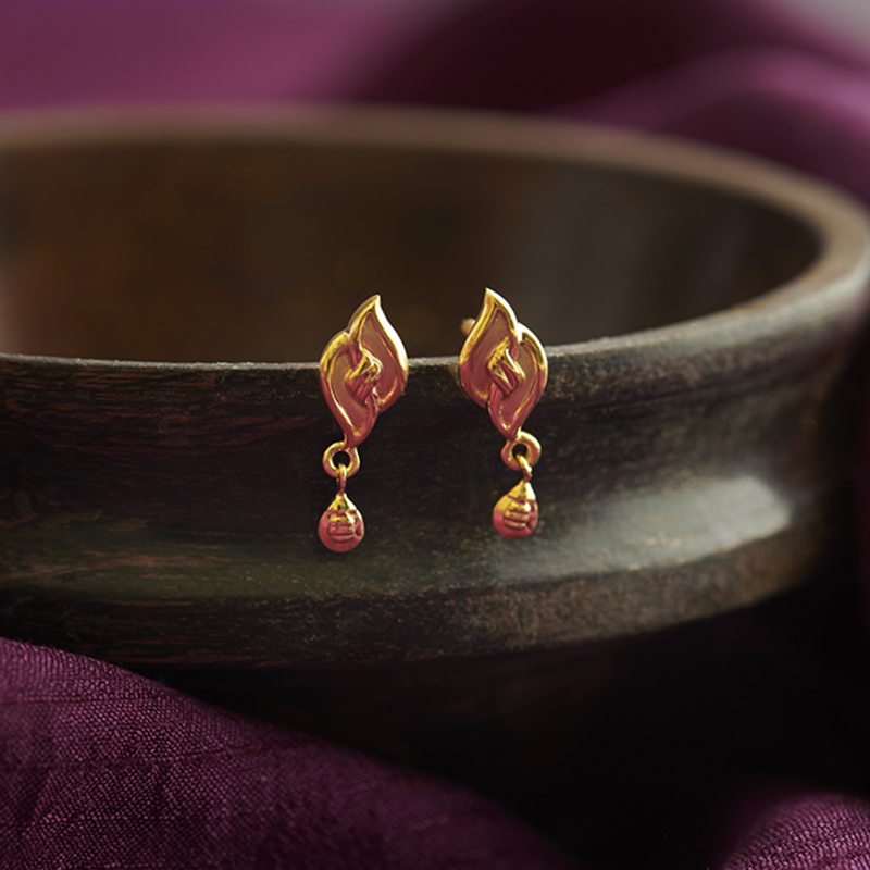 Mauli 22KT Gold Earrings Mauli 22KT Gold Earrings