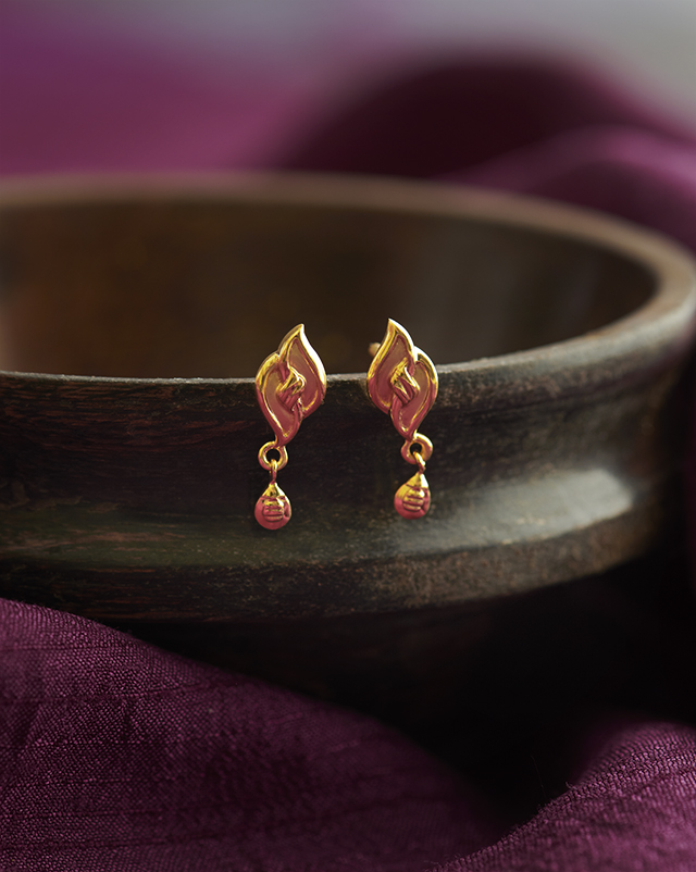 Mauli 22KT Gold Earrings Mauli 22KT Gold Earrings