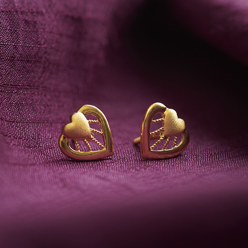 Arohi 22KT Gold Earrings Arohi 22KT Gold Earrings