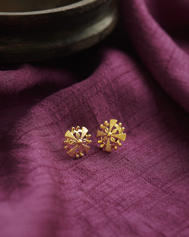 Riona 22KT Gold Earrings Riona 22KT Gold Earrings