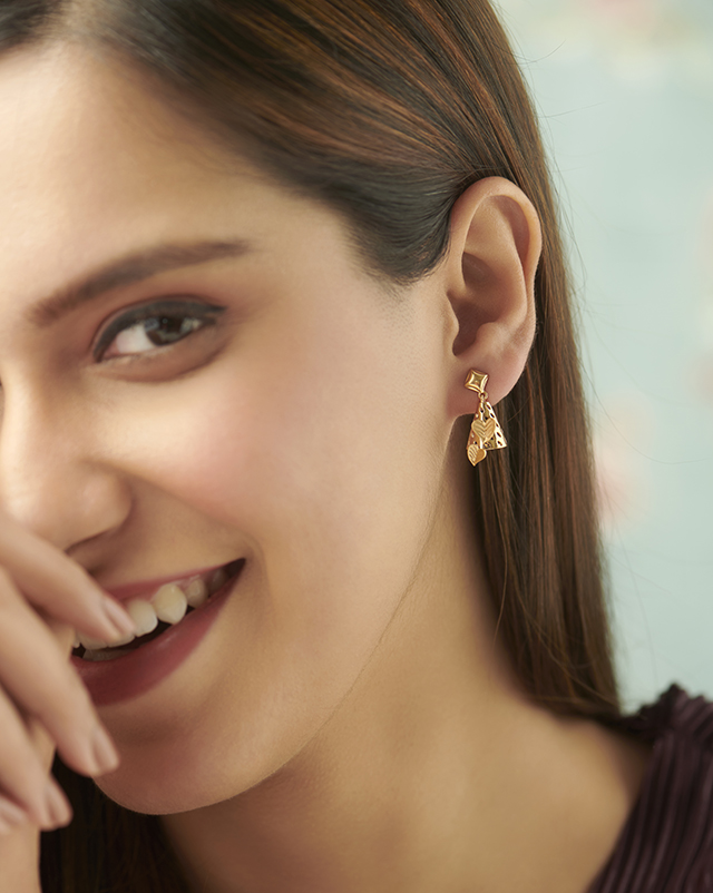 Radhya 22KT Gold Earrings Radhya 22KT Gold Earrings