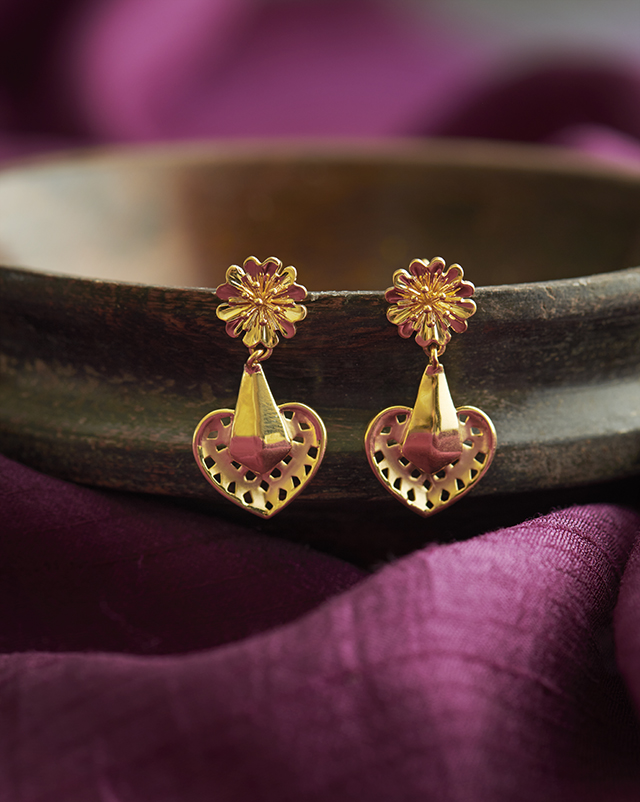 Shreeja 22KT Gold Earrings