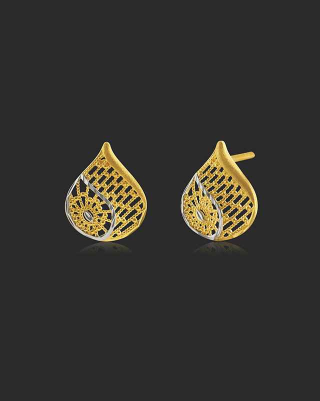 Sreesha 22Kt Gold Earrings