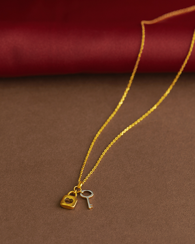 Gold Necklaces 22 Karat Yellow Gold Navya 22Kt Gold Matching Set Charm Necklets