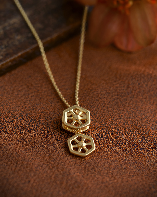 Gold Pendants 22 Karat Yellow Gold Viara 22KT Gold Pendant