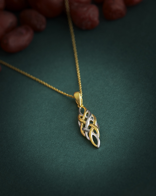 Gold Pendants 22 Karat Yellow Gold Taanya 22KT Gold Pendant