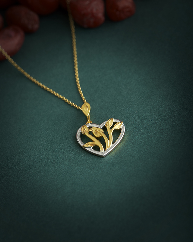 Gold Pendants 22 Karat Yellow Gold Kashika 22KT Gold Pendants