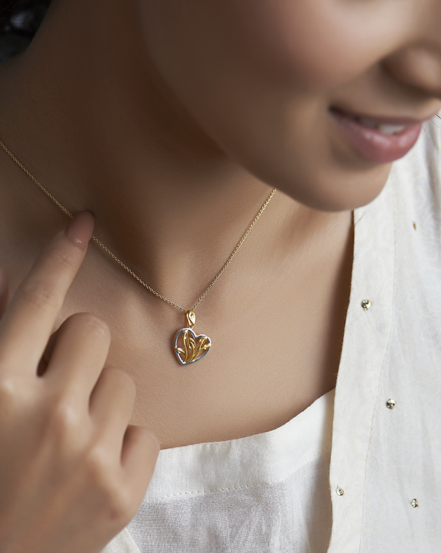 Kashika 22KT Gold Pendants Kashika 22KT Gold Pendants