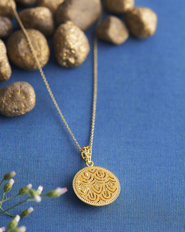 Gold Pendants 22 Karat Yellow Gold Anandita 22KT Gold Trendy Delicate Pendants