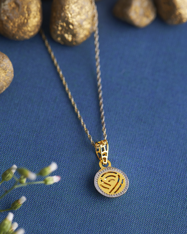 Gold Pendants 22 Karat Yellow Gold Jecy 22KT Gold Trendy Delicate Pendants