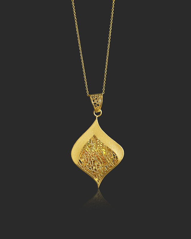 Jiyanshi 22KT Gold Delicate Pendants Jiyanshi 22KT Gold Delicate Pendants