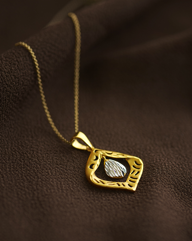 Gold Pendants 22 Karat Yellow Gold Annika 22KT Yellow Gold Pendant