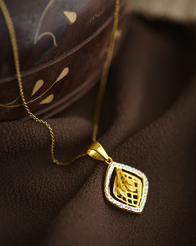 Gold Pendants 22 Karat Yellow Gold Paari 22KT Yellow Gold Pendant