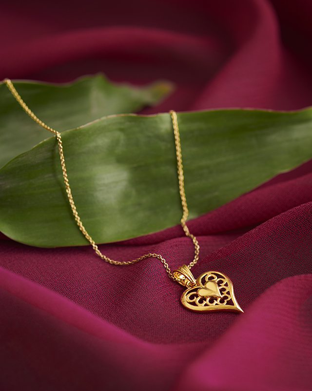 Naavya 22KT Gold Pendants Naavya 22KT Gold Pendants