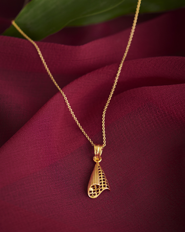 Renai 22KT Gold Pendants Renai 22KT Gold Pendants