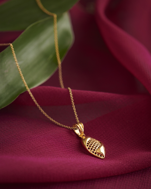 Arsika 22KT Gold Pendants