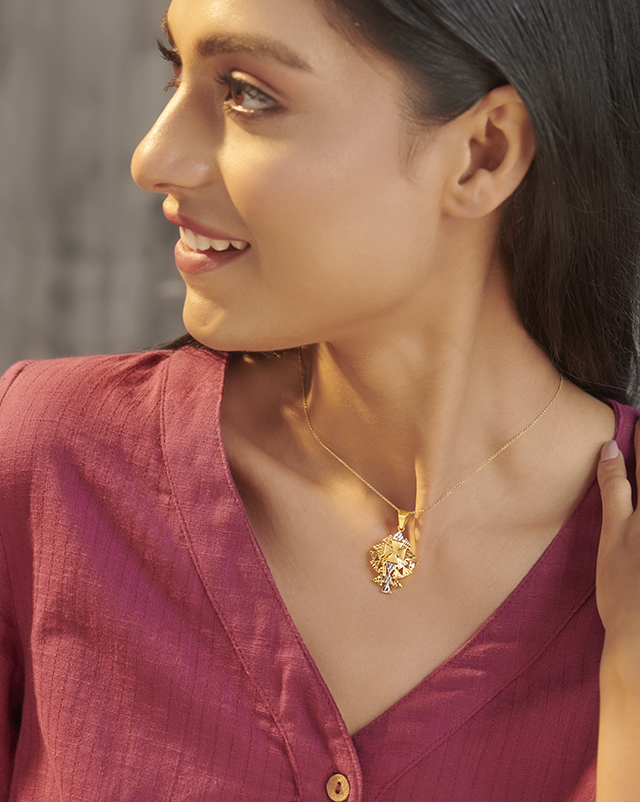Suhasini 22Kt Gold Pendant Suhasini 22Kt Gold Pendant