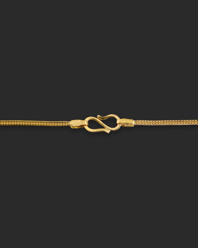 Kavita 22KT Gold Mangalsutra