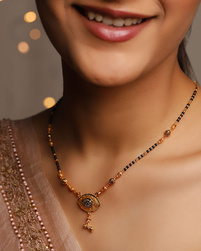 Gold Mangalsutra 22 Karat Yellow Gold Mahira 22KT Gold Mangalsutra