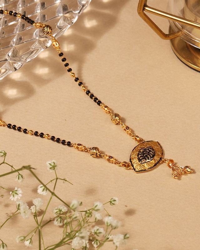 Mahira 22KT Gold Mangalsutra