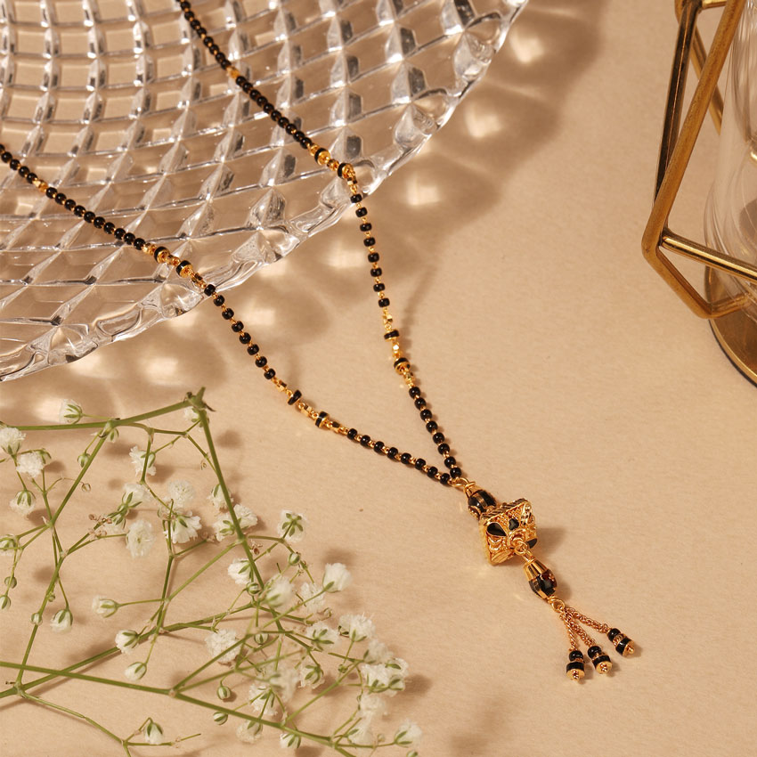 Pavni 22KT Gold Mangalsutra Pavni 22KT Gold Mangalsutra