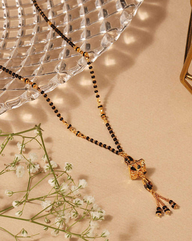 Pavni 22KT Gold Mangalsutra Pavni 22KT Gold Mangalsutra