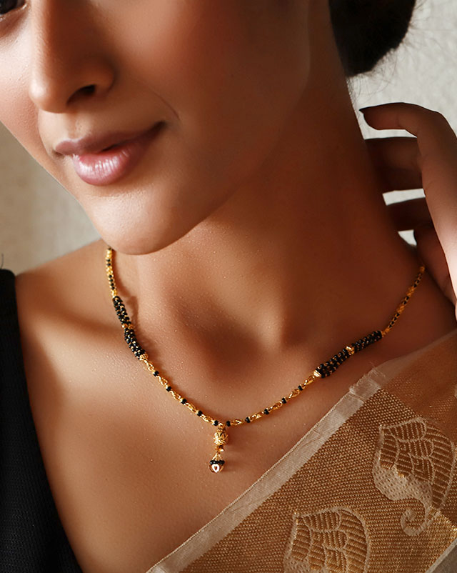 Kavita 22Kt Gold Mangalsutra