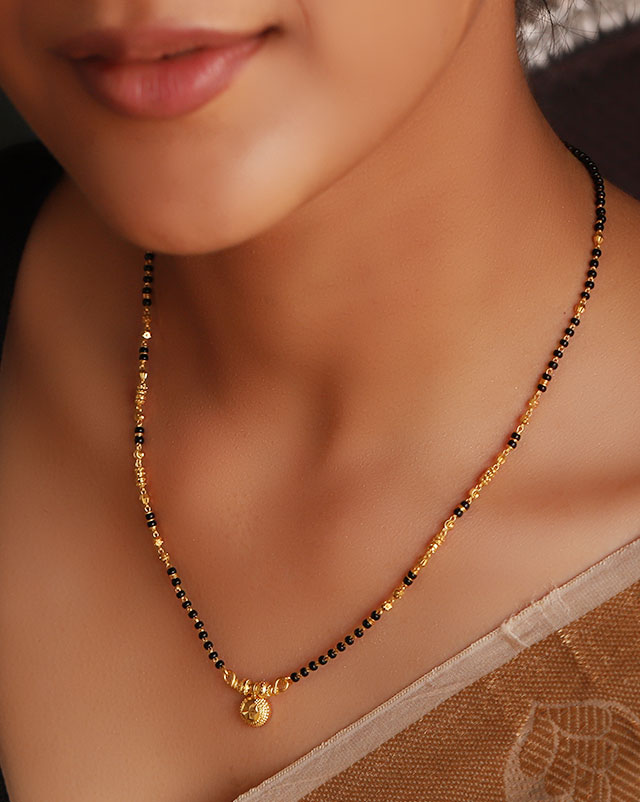 Ruchi 22Kt Gold Mangalsutra
