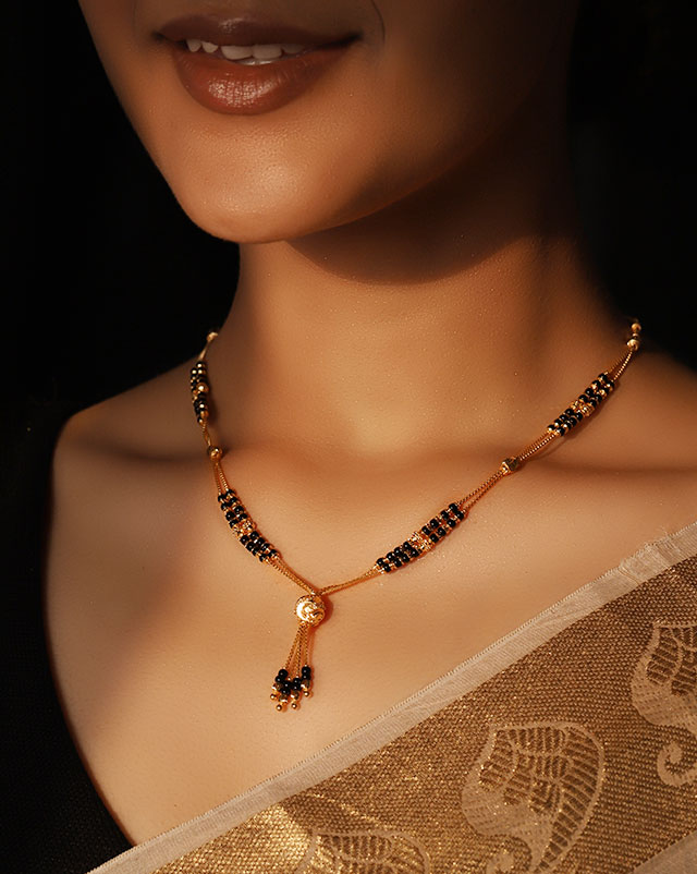 Janvi 22Kt Gold Mangalsutra