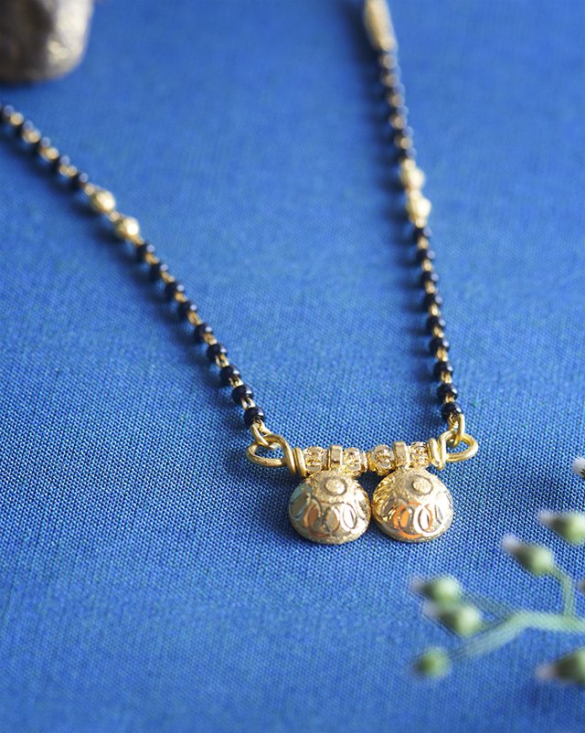 Gold Mangalsutra 22 Karat Yellow Gold Anushka 22 Karat Gold Mangalsutra