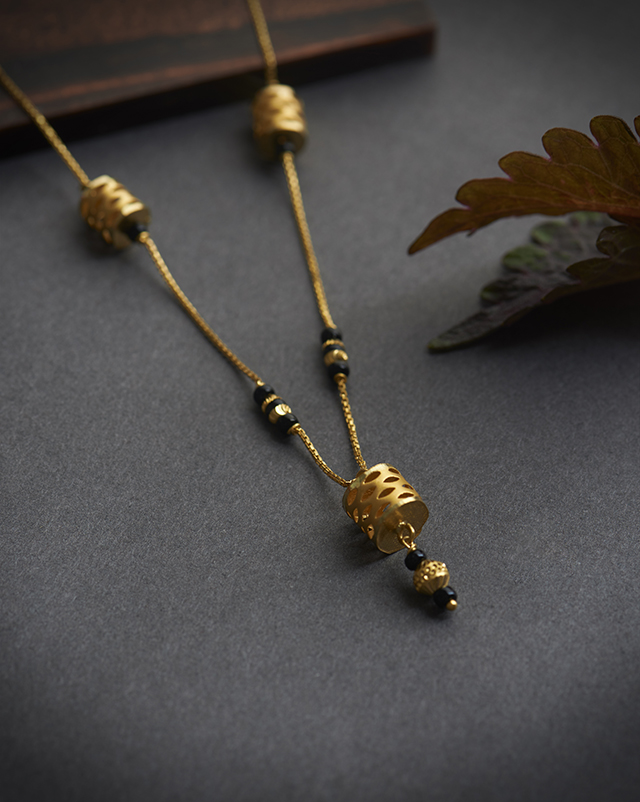 Gold Mangalsutra 22 Karat Yellow Gold Prachi 22KT Gold Mangalsutra