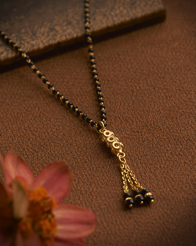 Gold Mangalsutra 22 Karat Yellow Gold Nivya 22KT Gold Mangalsutra