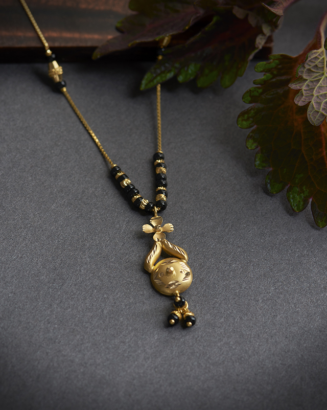 Gold Mangalsutra 22 Karat Yellow Gold Gargi 22KT Gold Mangalsutra
