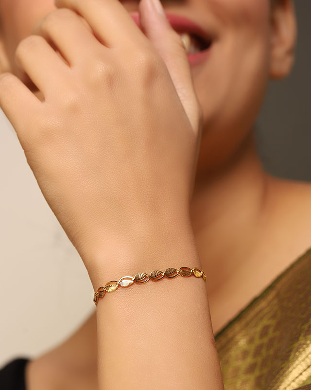 Gold Bracelets 22 Karat Yellow Gold Viju Gold Bracelet