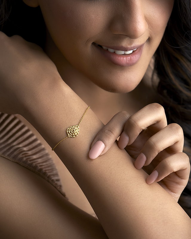 Priyanshi 22KT Gold Bracelet Priyanshi 22KT Gold Bracelet