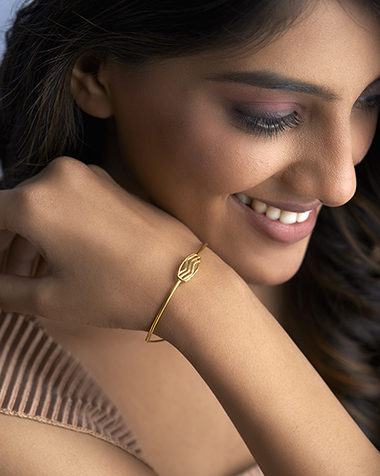 Shivanshi 22KT Gold Bracelet
