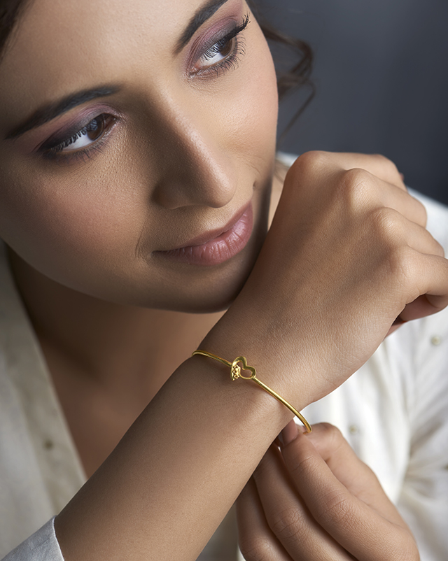 Shristi 22KT Gold Bracelet Shristi 22KT Gold Bracelet