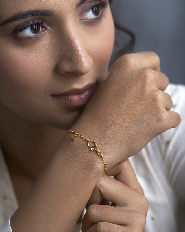 Anjuli 22KT Gold Bracelet Anjuli 22KT Gold Bracelet